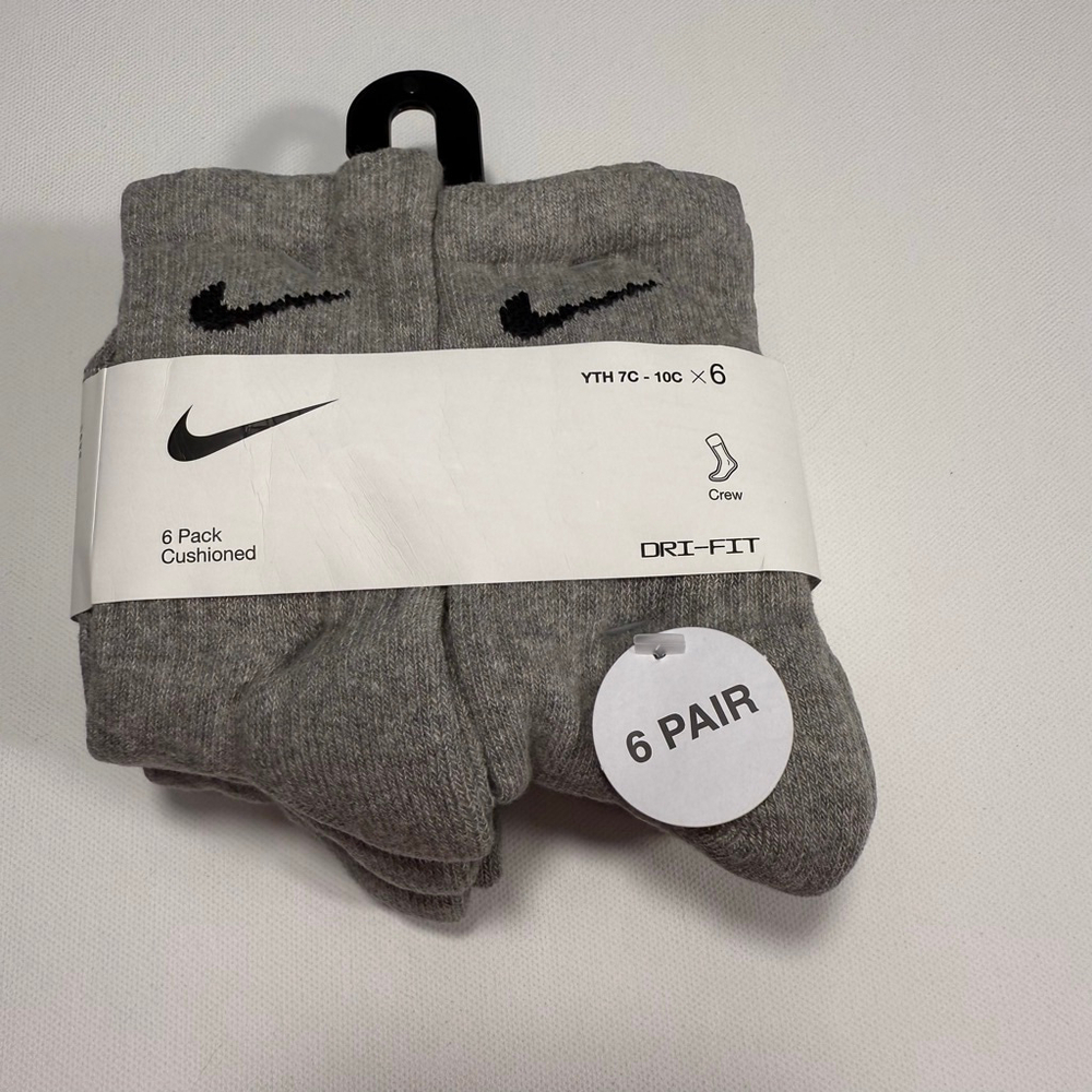 Girls Nike Gray Black Dri-Fit Crew Socks 6-Pack